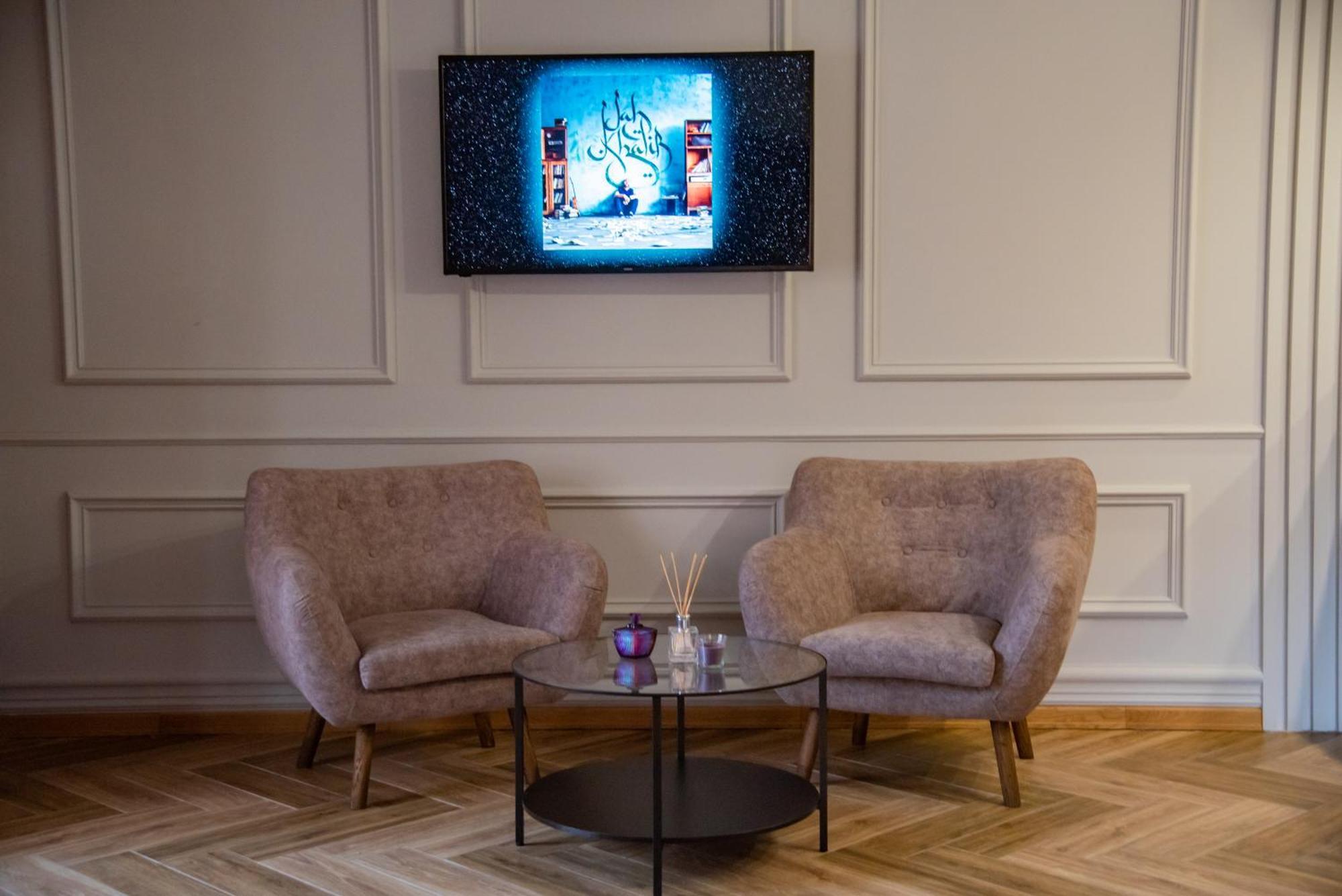T&S Apart-Hotel Черновцы Экстерьер фото